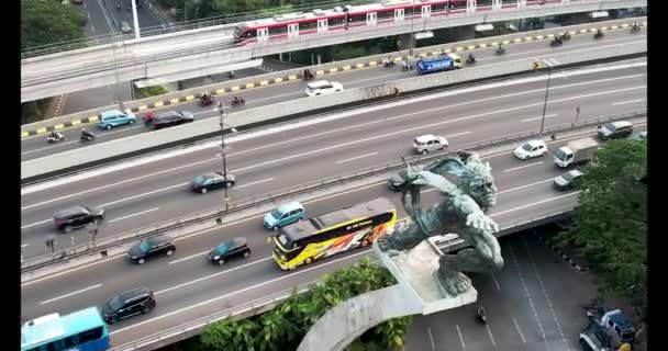 Flygfoto Över Dirgantara Staty Monument Eller Mer Känd Som Pancoran — Stockvideo