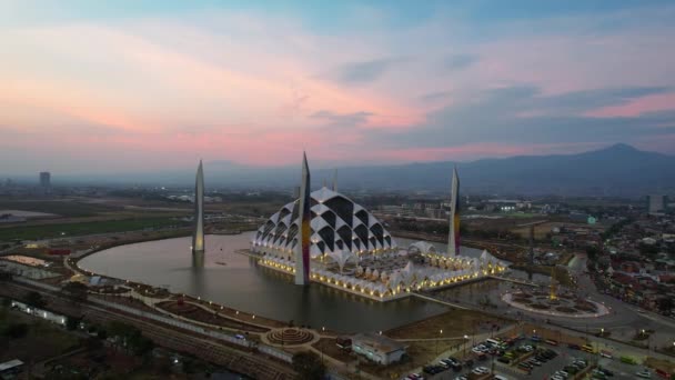 Letecký Pohled Ukazuje Jabbar Velkou Mešitu Jako Orientační Bod Ikonu — Stock video