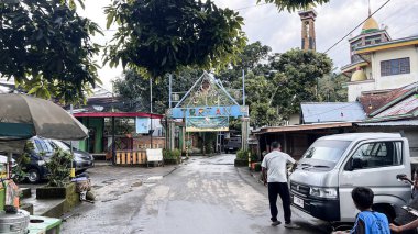 Torean Geçidi, Rinjani Dağı 'nda, Torean Rinjani' de bir sığınak. Lombok, Endonezya, 16 Nisan 2025