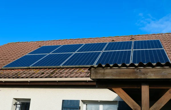 Photovoltaic Panels Installed Roof House Solar Panels Rooftop Stockbild