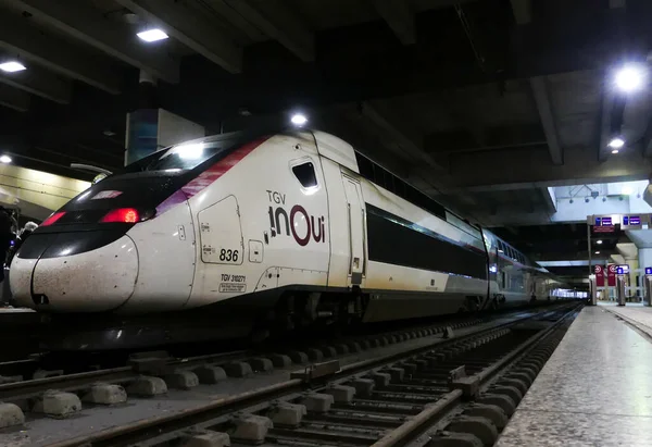 Paříž Francie Dubna 2023 Vlak Stanici Montparnasse Připraven Odjezdu Pohled — Stock fotografie