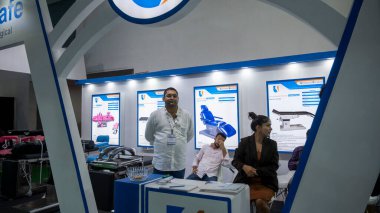 Büyük Noida, Hindistan - 24 Mayıs 2025: Mr. Gaurav Sharma Hindistan Tıp Fuarı 2025 Evrensel Cerrahi 'yi temsil eden.