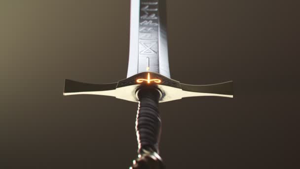 Antigua Espada Rúnica Ganando Lentamente Poder Encantado Signos Mágicos Nórdicos — Vídeos de Stock