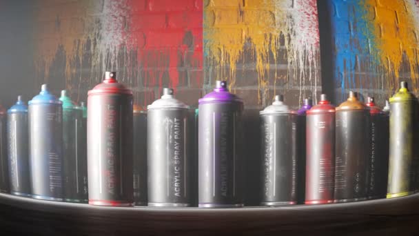 오래된 그려진 무수히 사용된 다채로운 페인트 스플래터 얼룩과 끝없는 루프에 — 비디오