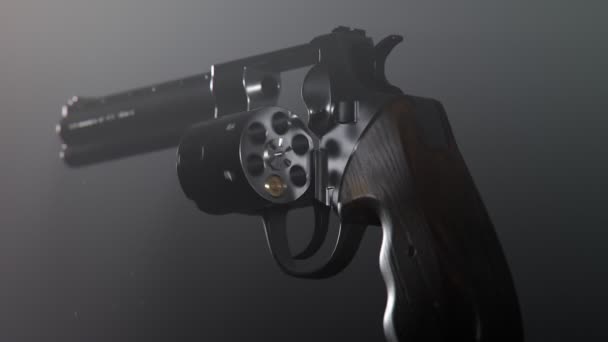 Изолированный Револьвер Ручной Пистолет Вращающимся Цилиндром Содержащим Одну Пулю Внутри — стоковое видео