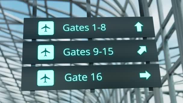 現代空港ターミナル ゲートに向かうガイドサイン 搭乗券にどのゲートが表示されているかを確認します カメラがサインの周りを動いています ガラスの屋根の上に曇った空 国際的だ ホール — ストック動画