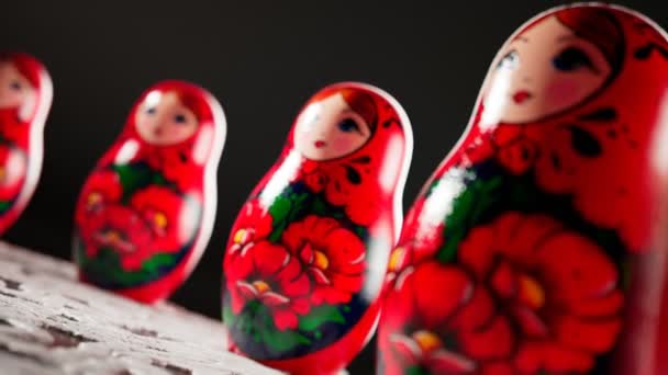 Piękne Ręcznie Robione Lalki Matryoshka Tradycyjne Drewniane Rosyjskie Zabawki Umieszczone — Wideo stockowe