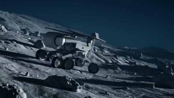 行星漫游者在夜间探索行星时给电池充电 太阳能机器人停在地面上 在测量期间有间断的试验车 火星探测 — 图库视频影像
