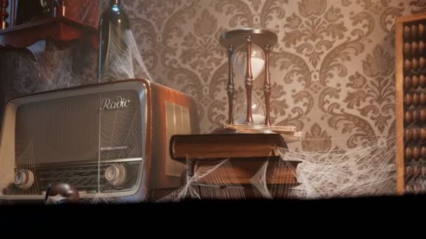 Antique Hourglass Vintage Ξύλινο Γραφείο Στο Παλιό Δωμάτιο Ιμάντες Επικάλυψη — Αρχείο Βίντεο