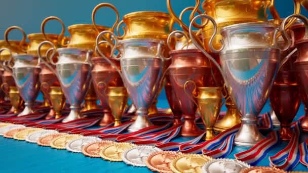 Бесконечная Анимация Кубков Золотых Серебряных Коричневых Медалей Победителей Призы Чемпионов — стоковое видео