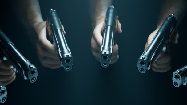 Бесшовная Зацикленная Анимация Оружия Руках Готового Стрелять Мишени Блестящие Пистолеты — стоковое видео