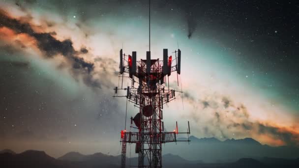 Bir Anten Kompleksi Etrafında Döngü 360Deg Radyo Direkleri Telekomünikasyon Yayın — Stok video