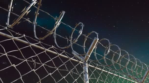 Hapishanenin Dış Çitlerinin Önü Görünüyor Özgürlüğün Sınırı Özgür Olma Hayali — Stok video