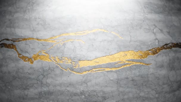 Sebuah Vena Emas Mengkilap Pada Marmer Abu Abu Tambang Emas — Stok Video