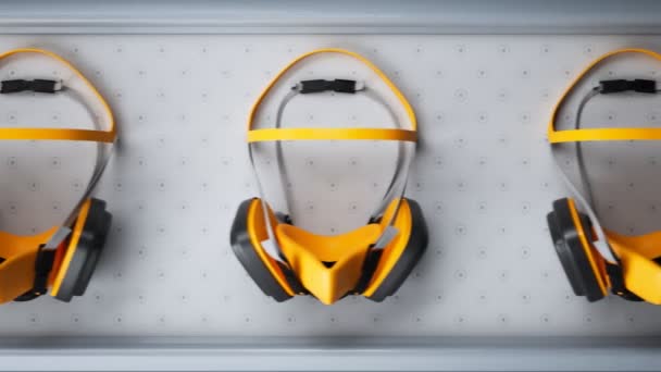 Correia Transportadora Com Respiradores Recém Fabricados Máscara Moderna Meia Face — Vídeo de Stock