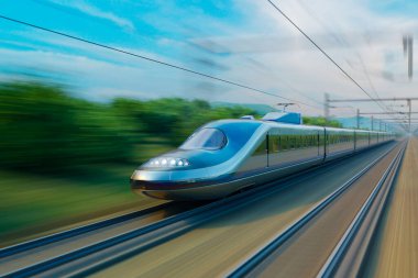 Hızlı, modern bir tren dağlık bir arazide hızla ilerliyor, büyük bir hızla ilerliyor. Ön taraftan ateş edilmiş. Trenin yanından bir sürü ağaç ve çalılığın geçtiği güneşli bir gün..
