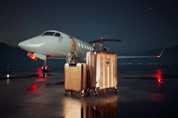 Yıldızlı Bir Gecede Özel Bir Jetin Önünde Islak Bir Pistte — Stok fotoğraf