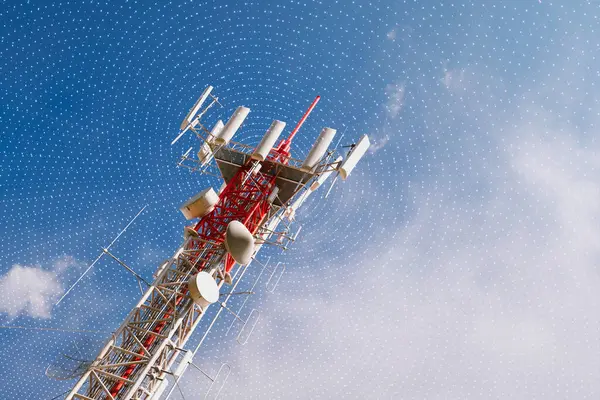 Cell Phone Tower Emits Signals Antenna Transmits Electromagnetic Waves 5Th — Stock Photo, Image