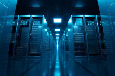 Tarla koridorundaki sayısız modern sunucu dolabı. Karanlık, bilim kurgu, parlak zemini olan fütüristik bir oda. Teknoloji harikası. Ağ düğümü kümesi bağlantısı. Düşük açılı kamera görüntüsü.