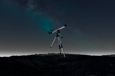 Yıldızlı arka planda teleskopla inanılmaz bir resim. Teleskop siluetiyle gece gökyüzü manzarası. Astronomi. Galaksideki yıldız takımyıldızlarını gözlemliyorum. Keşif. Uzay keşfi