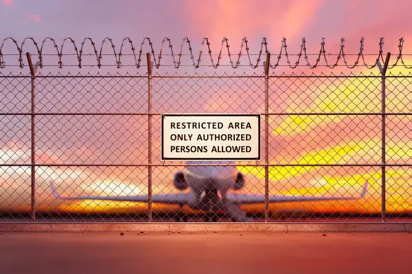 Airport Fence Restricted Area Signs Wire Fence Topped Barbed Wire — Stock Photo, Image