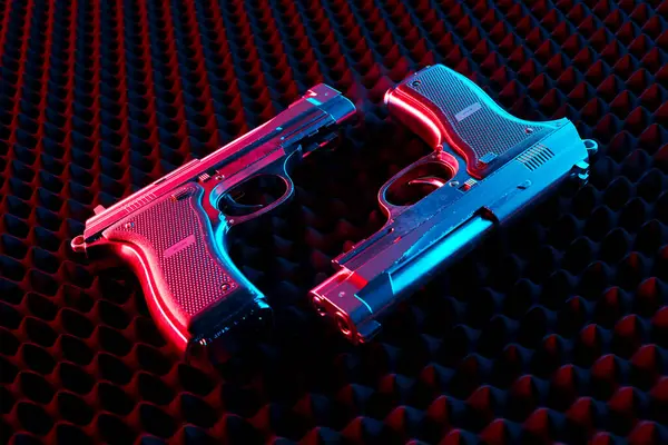 Para Pistoletów Leży Skąpana Uderzających Światłach Neonowych Teksturowanym Geometrycznym Tle — Zdjęcie stockowe