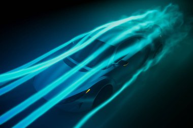 Yüksek hızlı, fütüristik bir spor araba gece boyunca yarışır, arkasında parlak mavi ışık çizgileri bırakır, ileri teknoloji tasarım ve hareket sergiler..