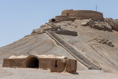 Zoroastrian Sessizlik Kuleleri. Dakhmeh zartoshtian, Yazd Eyaleti / İran