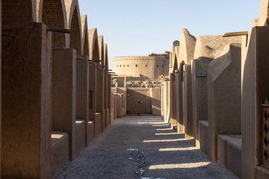 Bam Iran 21 Eylül 2024: Bam Citadel, İran 'ın Kerman ilindeki Bam şehrinde yer alan, dünyanın en büyük kerpiç binası ve UNESCO Dünya Mirasları Alanıdır.