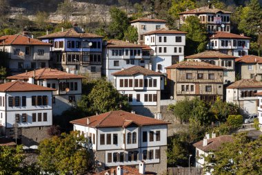Safranbolu Türkiye 27 Ekim 2024: Safranbolu, klasik Osmanlı kent mimari evleriyle ünlü, UNESCO Dünya Mirasları Listesi 'nde yer alan Karabk ilinin bir turistik bölgesidir.