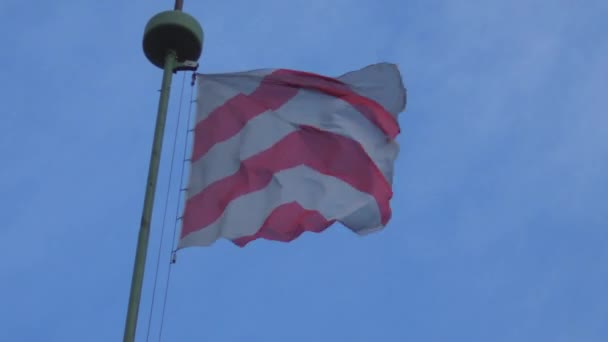Sparrenburg Bielefeld Teutoburger Wald Westfalia Alemão Bandeira Branca Vermelha — Vídeo de Stock