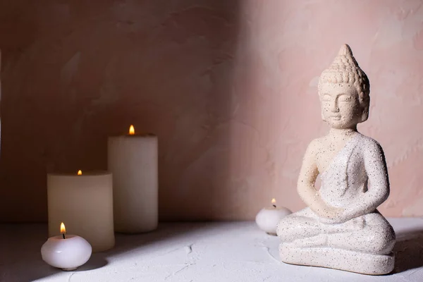 Wellness Concept Statue Buddha Burning Candles Spa Time Religion Concept — Stock Photo, Image