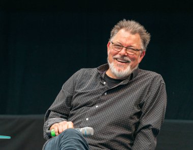 STUTTGART, GERMANY - 29 Haziran 2019: Jonathan Frakes (* 1952, aktör, yönetmen) Comic Con Germany Stuttgart, iki günlük hayran toplantısı