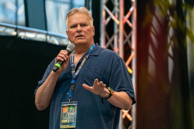 STUTTGART, GERMANY - 29 Haziran 2019: Richard Dean Anderson (* 1950, Comic Con Germany Stuttgart, iki günlük hayran toplantısı)