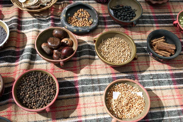 Várias Sementes Tigela Mesa Madeira Conceito Alimentação Saudável Nutricional — Fotografia de Stock