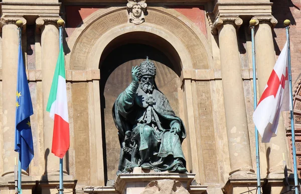 Estatua Del Papa Gregorio Xiii Bolonia Italia — Foto de Stock