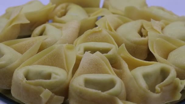 Tortelloni Freschi Con Ricotta Prezzemolo Giradischi Cucina Tradizionale Italiana Primo — Video Stock