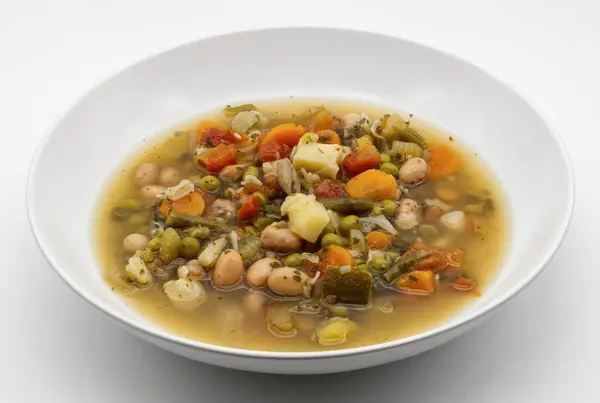 混合野菜スープ 白い背景に隔離されたミネストロン ストック画像