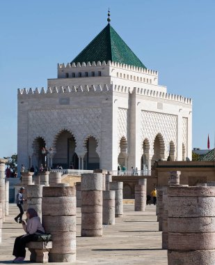 Rabat - Fas, Afrika - 18 Şubat 2024: Mohammed V. Rabat anıtı, Fas, Afrika.
