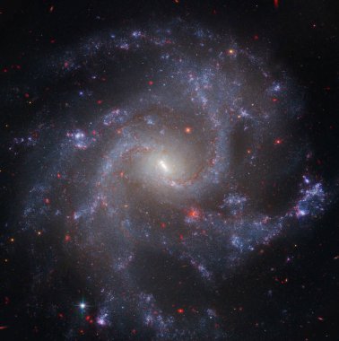 Spyral galaksi NGC5468 Başak takımyıldızında.