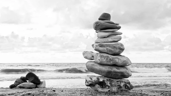 Stone Tower Stacked Stones Balance Beach North Sea Coast Denmark — Stock Photo, Image