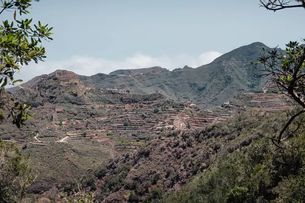 Tenerife 'de Anaga' da yürüyüş yaparken etkileyici bir manzara.