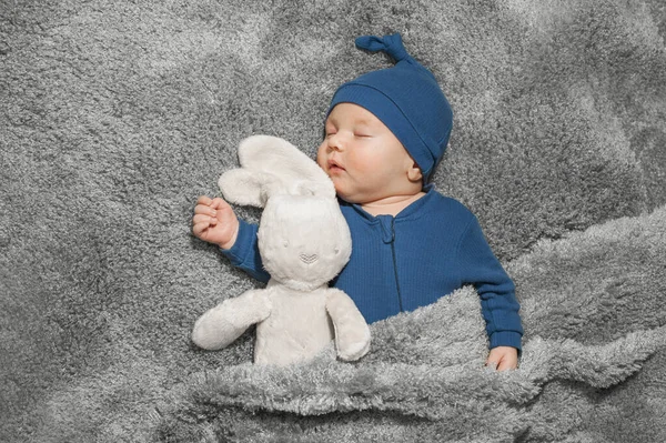 Recém Nascido Mês Dormindo Perto Conceito Cuidado Bebê — Fotografia de Stock