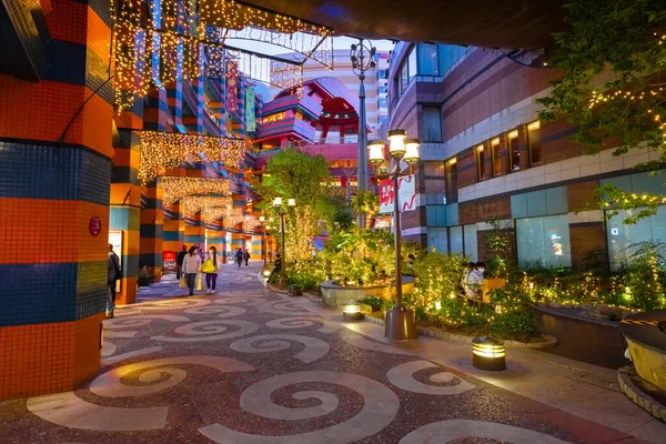 Fukuoka Japan Nov 2022 Canal City Shopping Mall Houses Clothing — Foto de Stock