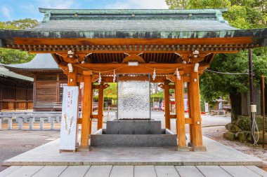 Miyajidake Shrine is primarily dedicated to Empress Jingu, home to five-ton sacred straw rope and attracts over 2 million worshippers a year