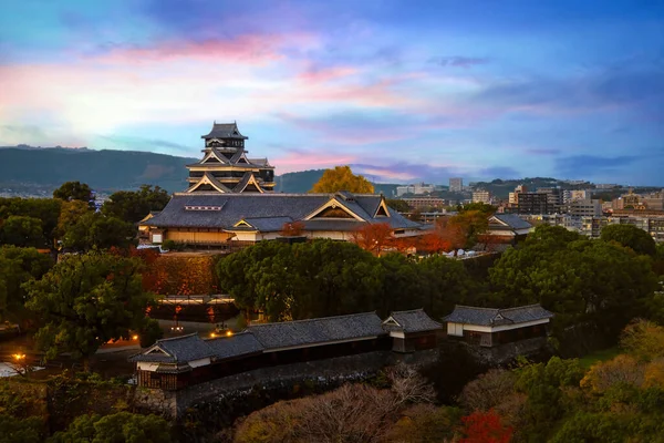 구마모토 역사는 1467 년으로거슬러 올라간다 2006 구마모토 재단에 100 일본의 — 스톡 사진