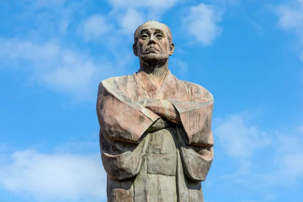 Estatua Fukuzawa Yukichi Estación Nakatsu Una Persona Importante Historia Japonesa —  Fotos de Stock