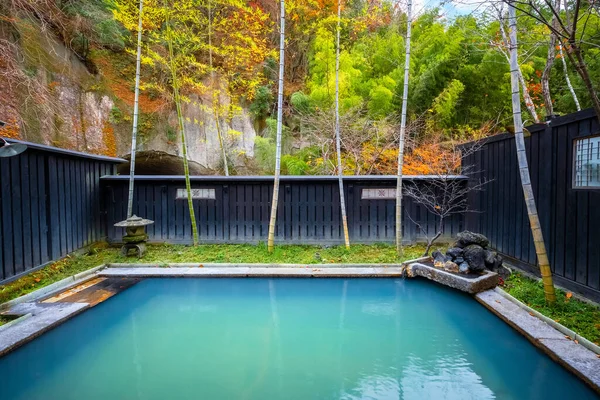Kumamoto Japón Nov 2022 Baño Público Aire Libre Rodeado Ambiente —  Fotos de Stock