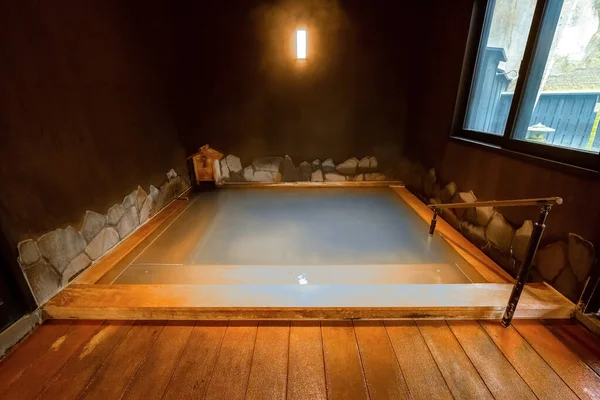 2022年11月22日 日本熊本 日本最吸引人的温泉城市之一黑川翁森的公共浴池 — 图库照片