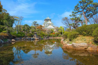 Osaka, Japonya 'daki Osaka Kalesi kiraz çiçeği mevsiminde Osaka' nın en popüler hanami mekanlarından biridir.